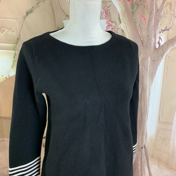 NEW Tahari Black Striped Cuff Sweater - Picture 5 of 10